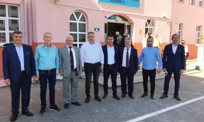 Çarşı sandık başında