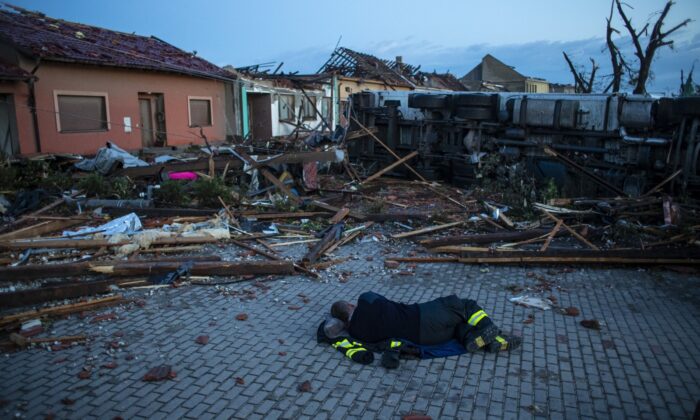Çekya’da fırtına: 3 ölü
