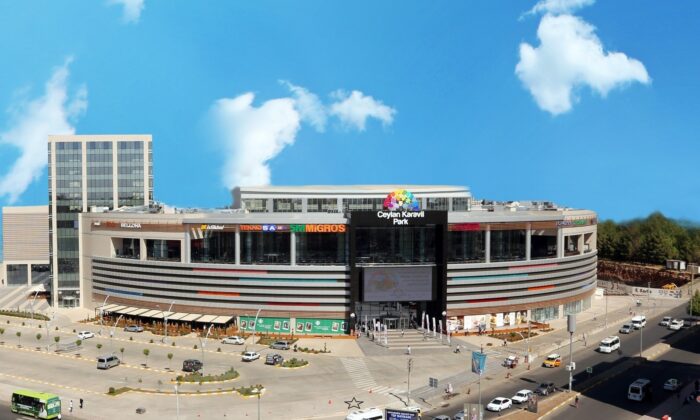 Ceylan Karavil Park AVM artık haftanın 7 günü ziyaretçisi ile buluşuyor