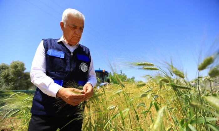 Çiftçiye çatısız eğitim merkezi