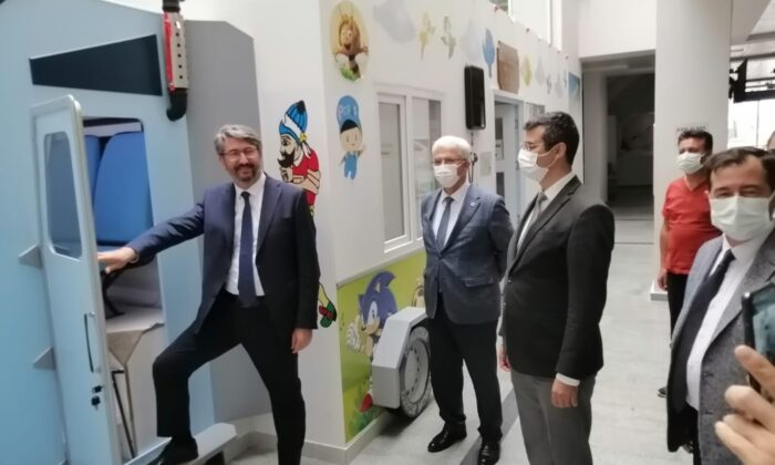 Çocuk ve Genç Ruh Sağlığı Merkezi bürokratlardan tam not aldı