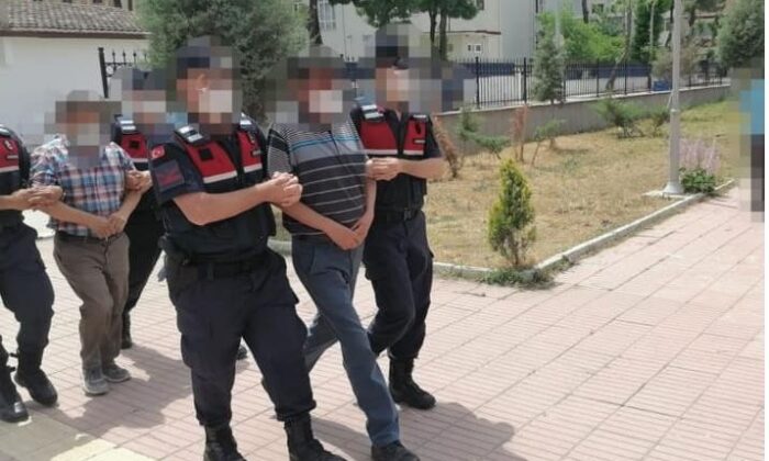 Çorum’da kablo hırsızları yakalandı