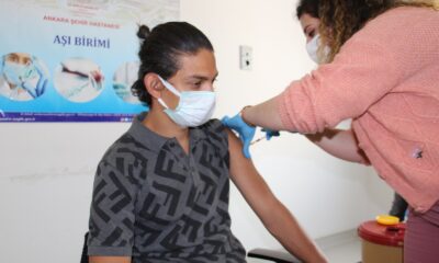 Covid-19 ile mücadelede 35 yaş ve üzeri vatandaşların aşılaması başladı