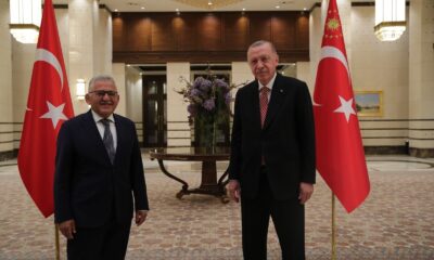 Cumhurbaşkanı Erdoğan, Büyükkılıç’ın da olduğu 40 belediye başkanı ile görüştü