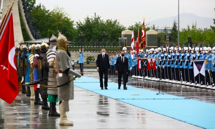 Cumhurbaşkanı Erdoğan, Gürcistan Başbakanı Garibashvili‘yi resmi törenle karşıladı