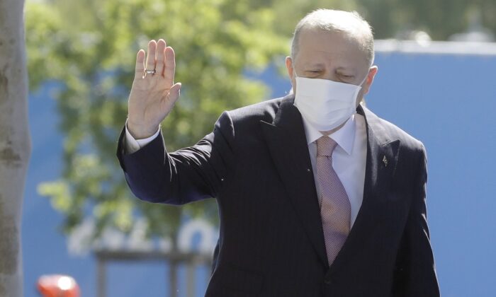 Cumhurbaşkanı Erdoğan, NATO Karargahı’nda