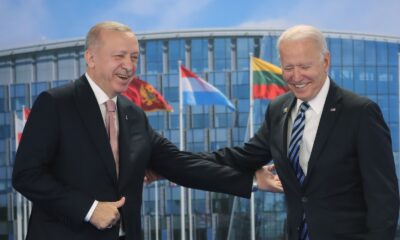 Cumhurbaşkanı Recep Tayyip Erdoğan’ın Brüksel’de NATO Liderler Zirvesi kapsamında ABD Başkanı Joe Biden ile görüşmesi başladı.