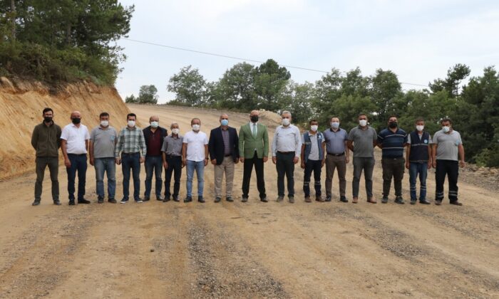 Demirci’nin yolları genişletiliyor