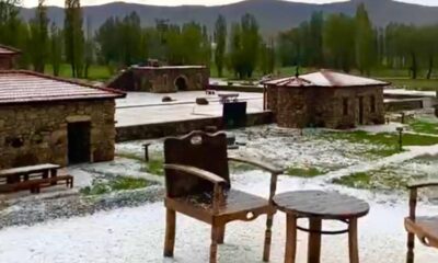 Demirözü’nde fındık büyüklüğünde dolu yağdı