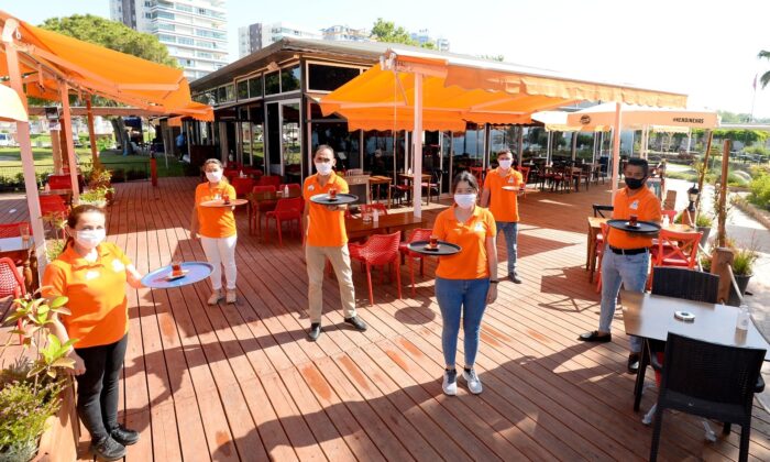 Deniz Yüzü Kafe hizmete açıldı