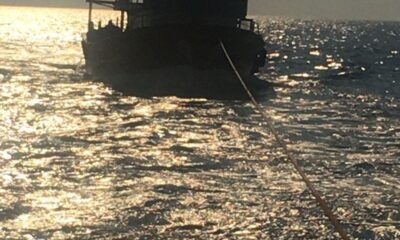 Denizde sürüklenen tekne kurtarıldı