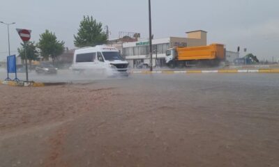 Denizli’nin ilçeleri sele teslim oldu