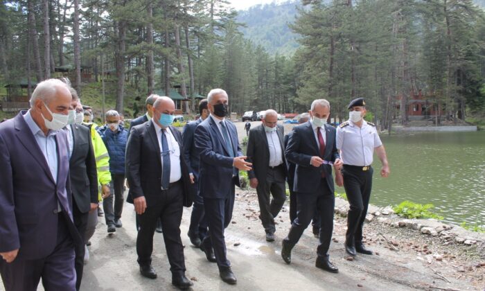 Dipsizgöl ziyaretçilerini hayran bırakıyor