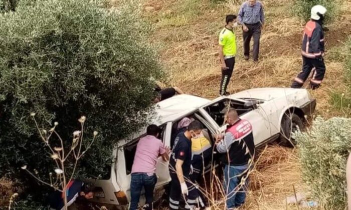 Direksiyon hakimiyetini kaybedip uçuruma düştü: 3 yaralı