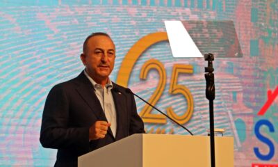 Dışişleri Bakanı Çavuşoğlu: “Azerbaycan’ın toprak ve sınır bütünlüğüne herkesin saygı duyması lazım”