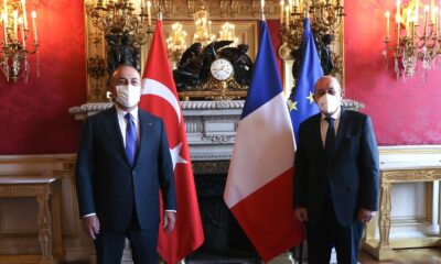 Dışişleri Bakanı Çavuşoğlu, Fransız mevkidaşı Le Drian ile görüştü