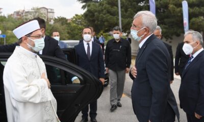 Diyanet İşleri Başkanı: “Sigarayla topyekun mücadele etmeliyiz”