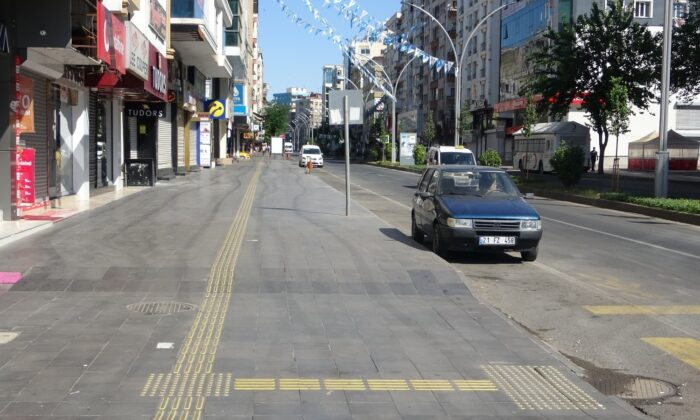 Diyarbakır’da ikinci kademenin ilk kısıtlaması devam ediyor