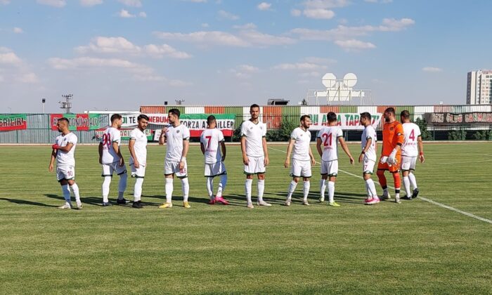 Diyarbakırspor puan kaybetti, Bağlar mağlup oldu