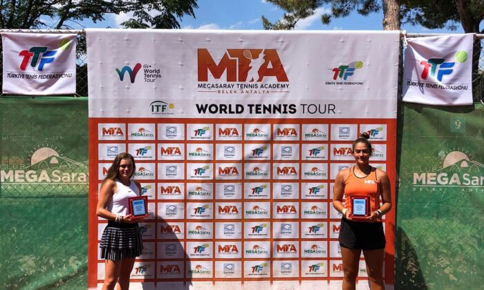 Doğa Türkmen, Antalya’da çiftlerde şampiyon