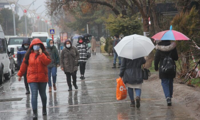 Doğu Anadolu’da gök gürültülü sağanak bekleniyor