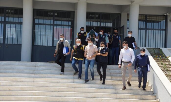 Dolandırıcılık şebekesi Denizli’de çağrı merkezi kurduğu ortaya çıktı