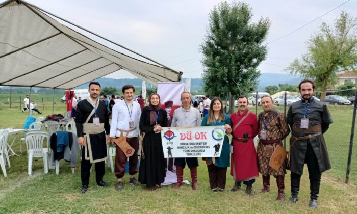 DÜ binicilik ve geleneksel türk okçuluğu topluluğu başarılarına devam ediyor