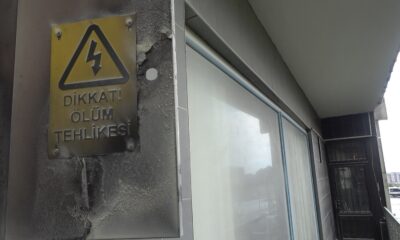 Düğün salonuna yıldırım isabet etti, elektrik panosu yandı