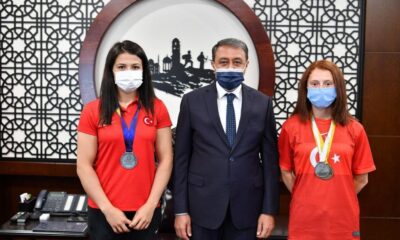 Dünya şampiyonlardan Vali Şıldak’a ziyaret