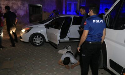 ’Dur’ ihtarına uymayan ehliyetsiz sürücü 15 kilometrelik kovalamacanın ardından yakalandı