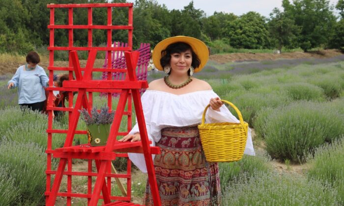 Edirne’de mor festival