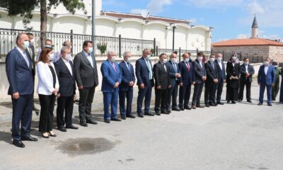 Edirne’de yanan 140 yıllık tarihi Böcek Mektebi için ilk çivi çakıldı