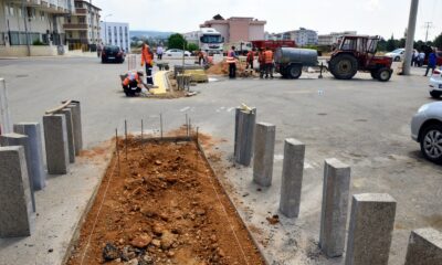 Emek Mahallesinde kaldırım çalışması