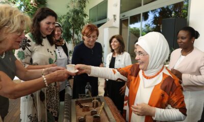 Emine Erdoğan, Antalya Diplomasi Forumu’na katılan liderlerin eşleriyle bir araya geldi