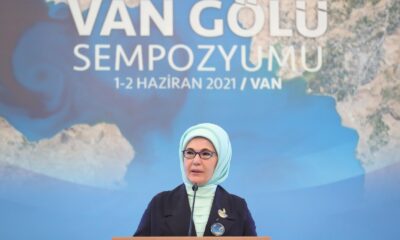 Emine Erdoğan: “Van Gölü, ülkemizin gerdanında safir bir kolye gibi parlıyor”