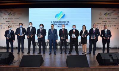 Enerji ve Doğal Kaynaklar Zirvesi’nde enerji şirketine ödül