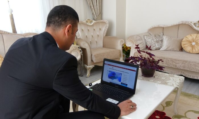 Ercişli iş adamı VLP aşısı için gönüllü oldu