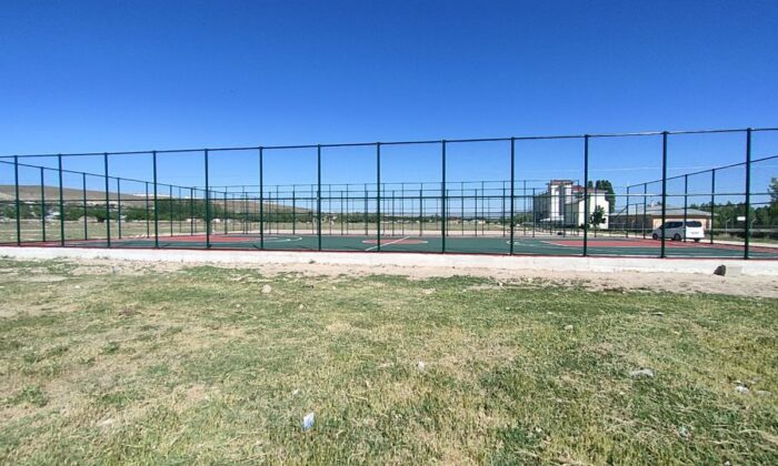 Erciş’teki spor yatırımlarında sona gelindi