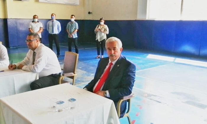 Erdek’te yeni başkan Burhan Karışık