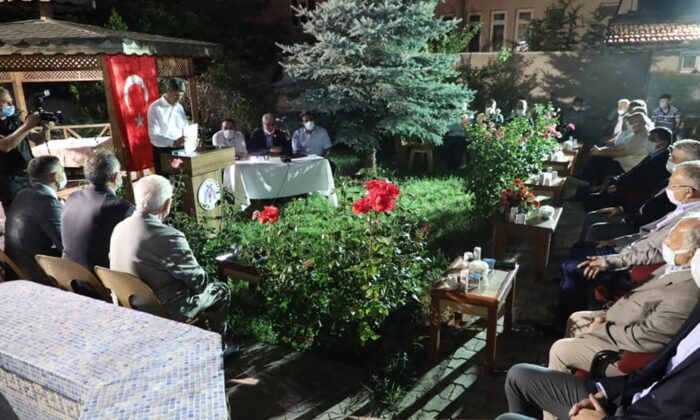 Erzincan Kemahlılar Derneği Başkanı Cantekin güven tazeledi