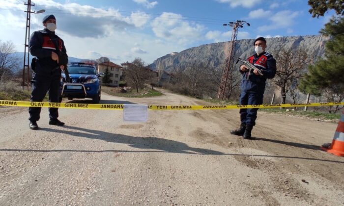 Erzincan’ın Kemah ilçesinde mezra karantinaya alındı