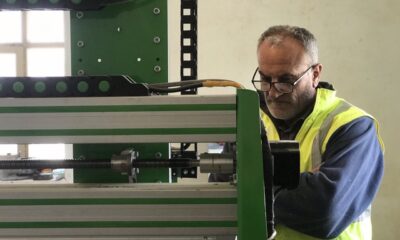 Eskiden fırçayla yaptığı eserleri şimdi üç boyutlu çalışıyor