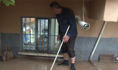 Eskişehir’de istinat duvarı çöktü, bodrum katındaki evi su bastı