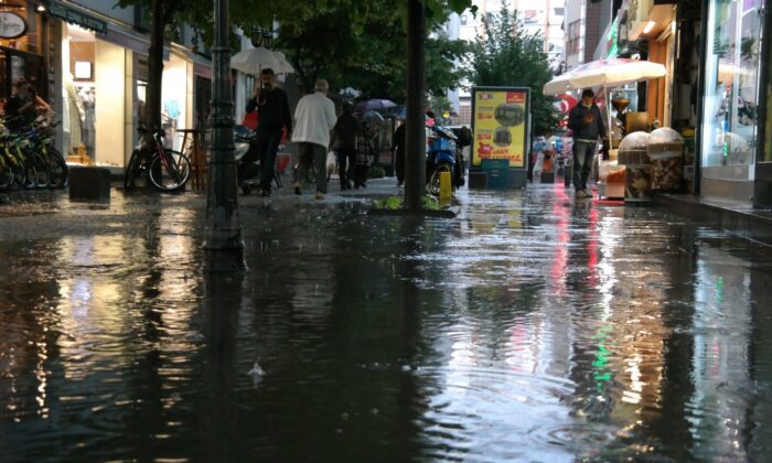 Eskişehir’de şiddetli yağış