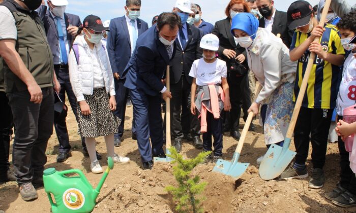 Eskişehir’de “Sıfır Atık Kazanımları Ormanı” oluşturuldu