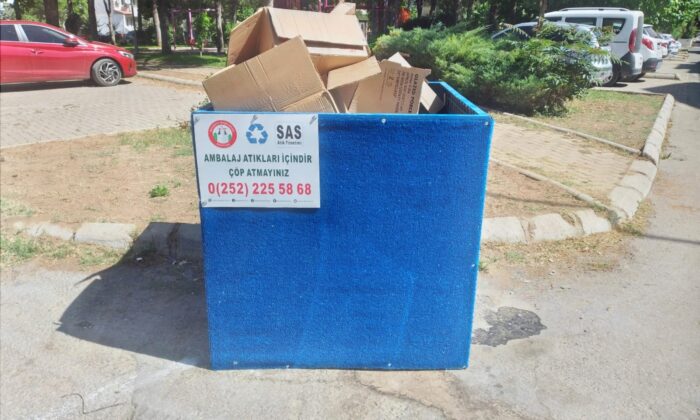 Eskiyen sepetler değiştiriliyor