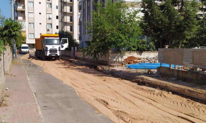 Etiler’de hatlar yenileniyor