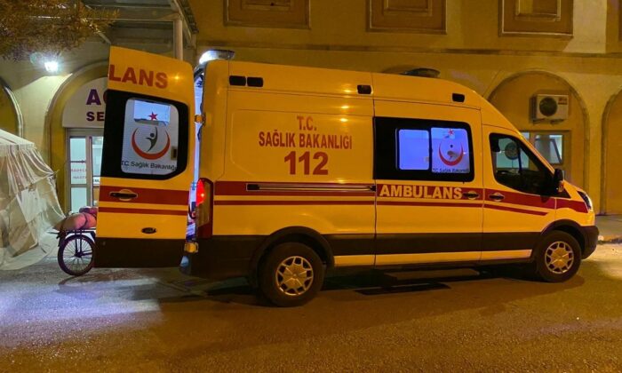 Evinin penceresinde düşen bebek hayatını kaybetti