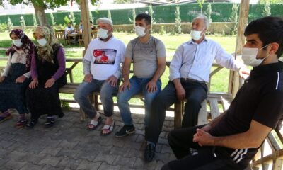 Evlat nöbeti kısıtlamaya rağmen devam ediyor