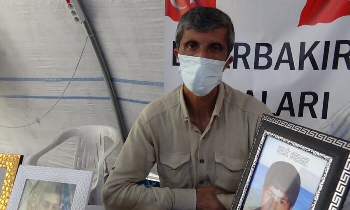 Evlat nöbetindeki baba, oğlunun dağa kaçırılmasından HDP’yi sorumlu tuttu